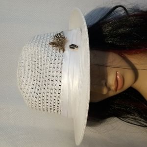 Bruno Capelo white hat unisex